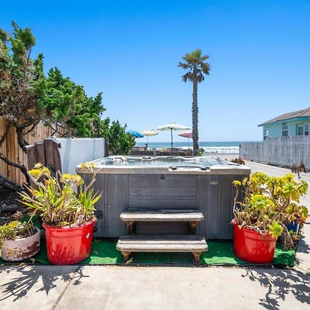 Beachfront Cottage Upper Unit Оушънсайд Екстериор снимка