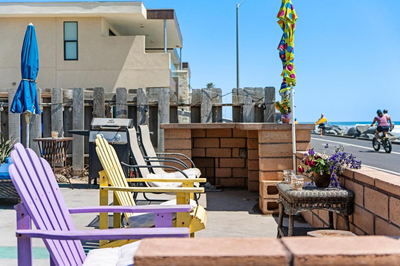 Beachfront Cottage Upper Unit Оушънсайд Екстериор снимка